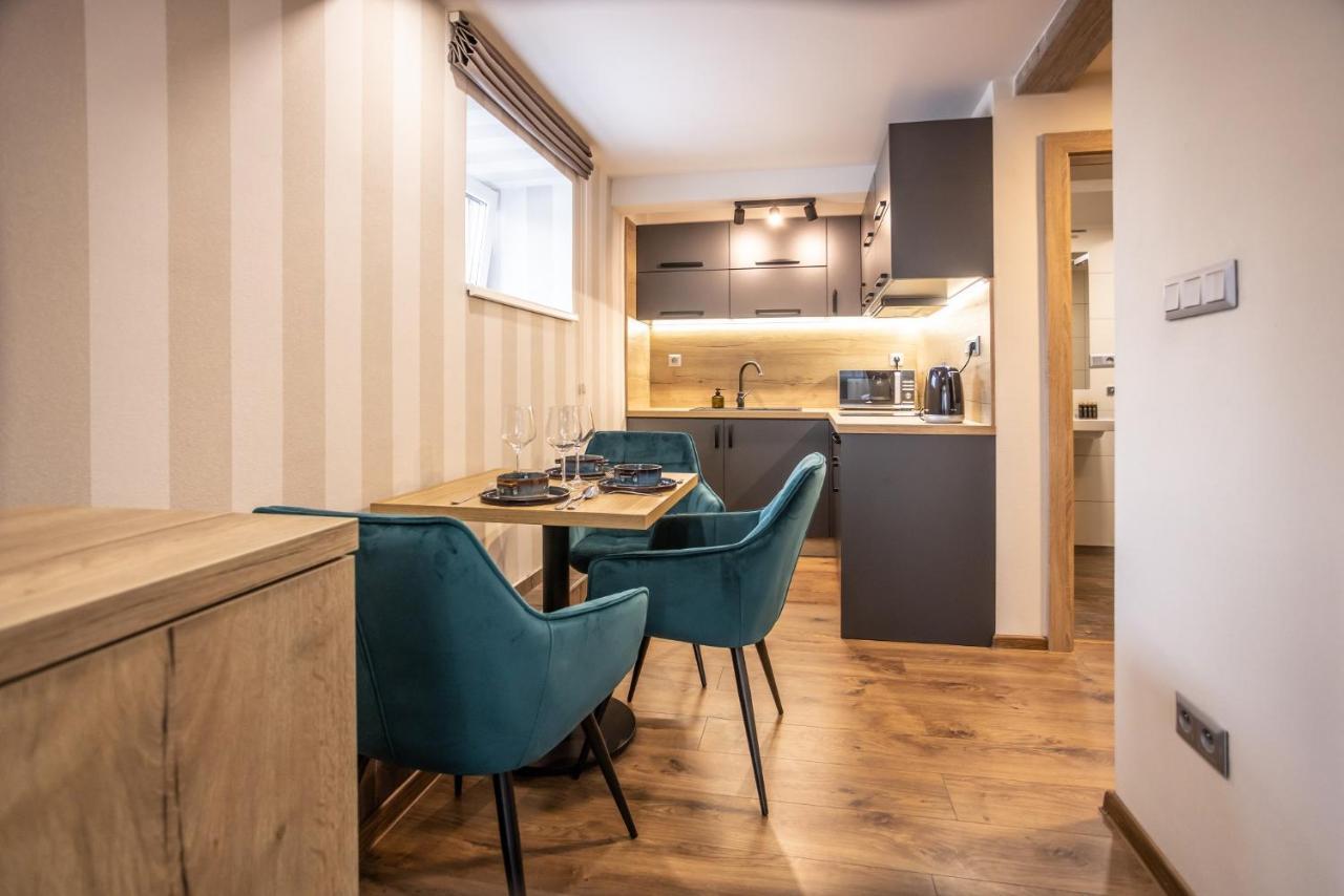 Hotel Demanova Apartments - Dependance Liptovský Mikuláš Екстериор снимка