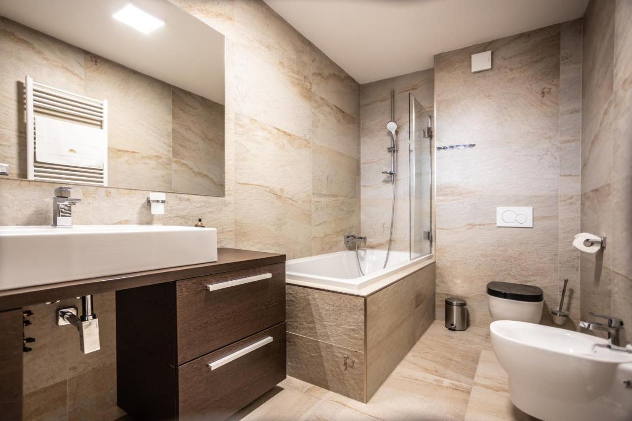 Hotel Demanova Apartments - Dependance Liptovský Mikuláš Екстериор снимка