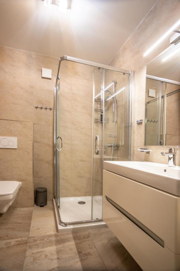 Hotel Demanova Apartments - Dependance Liptovský Mikuláš Екстериор снимка